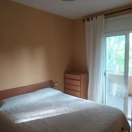 Апартаменты Apartamento A Pie De Playa *
